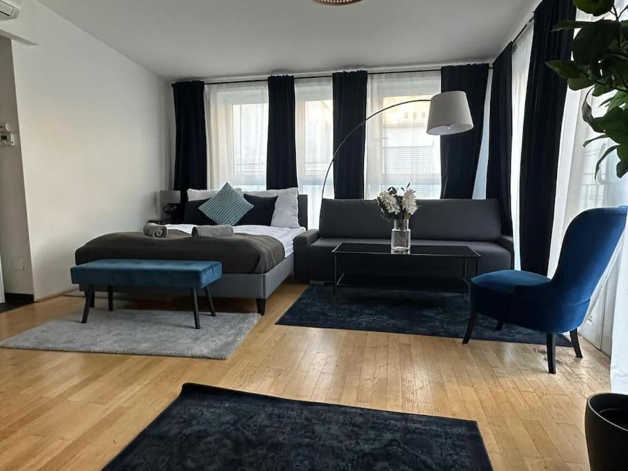 Apartamento Amazing Terrace, Close To Viennas Biggest Shopping Street