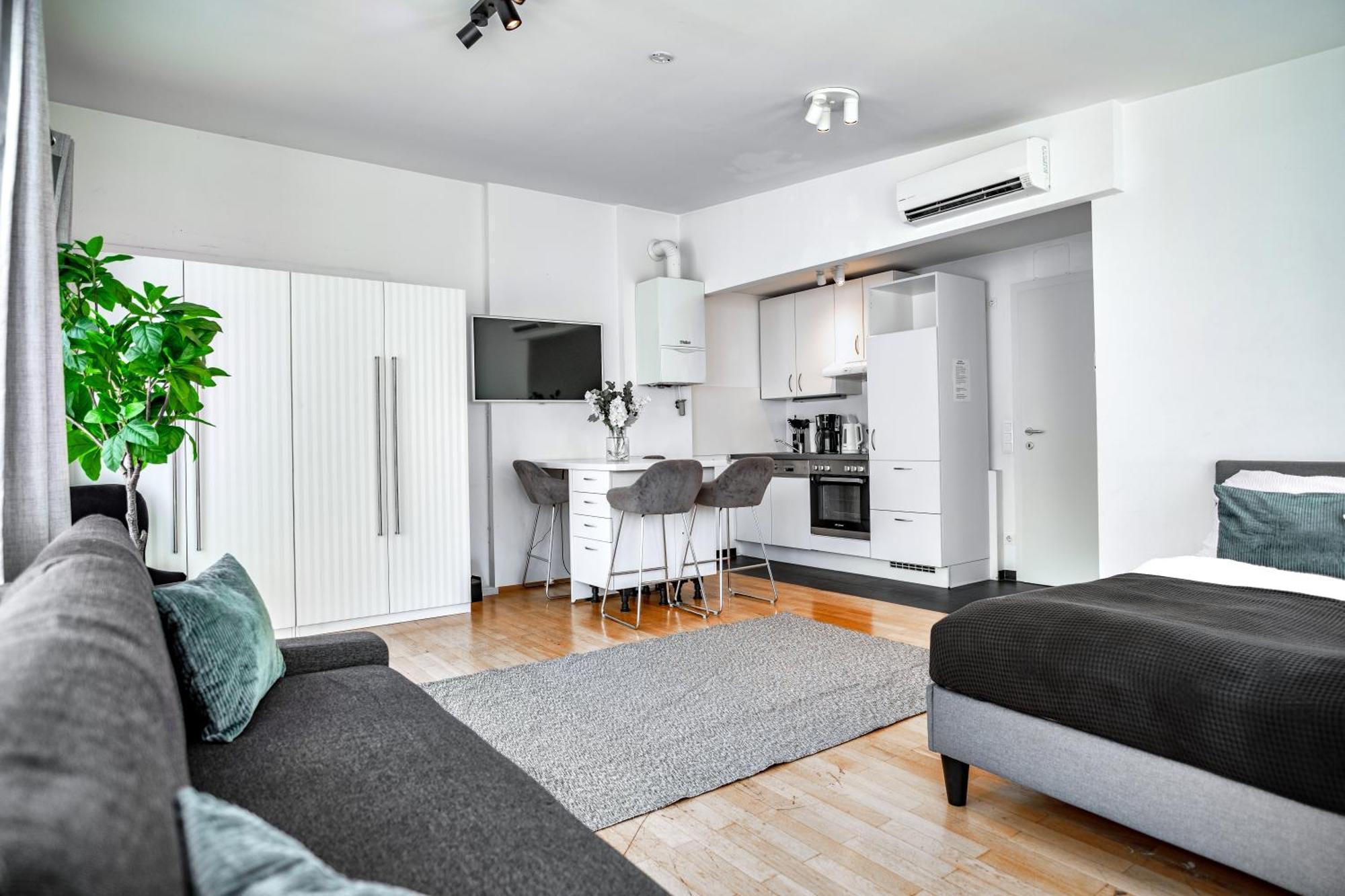 Amazing Terrace, Close To Viennas Biggest Shopping Street Apartment *